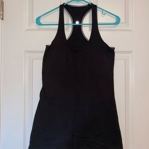 Lululemon Women’s Tank Top Size 6